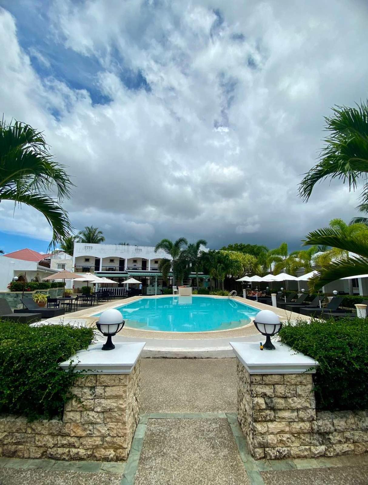 Panglao Regents Park Resort Εξωτερικό φωτογραφία