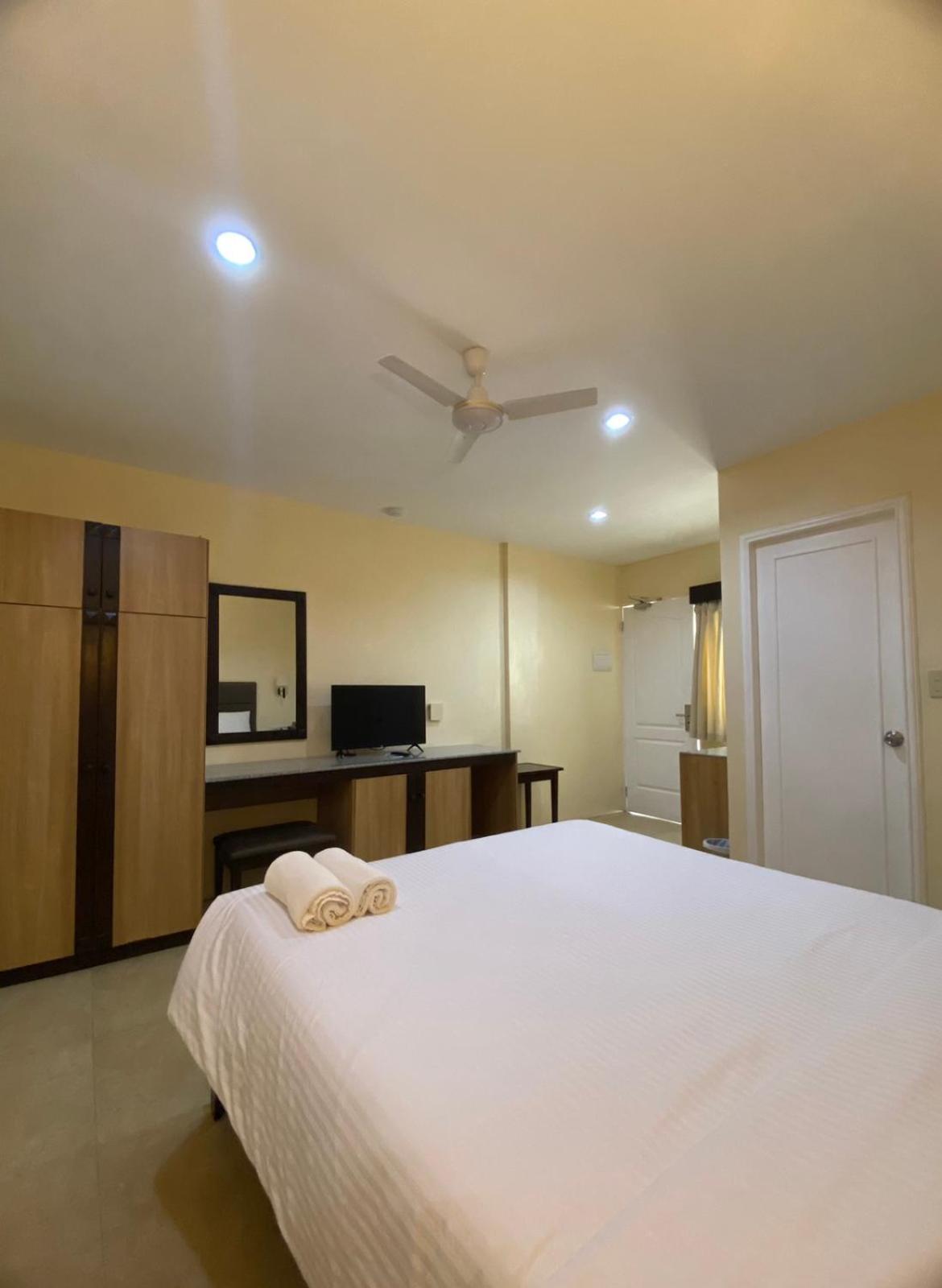 Panglao Regents Park Resort Εξωτερικό φωτογραφία