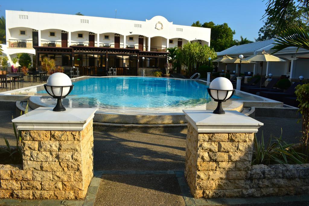 Panglao Regents Park Resort Εξωτερικό φωτογραφία