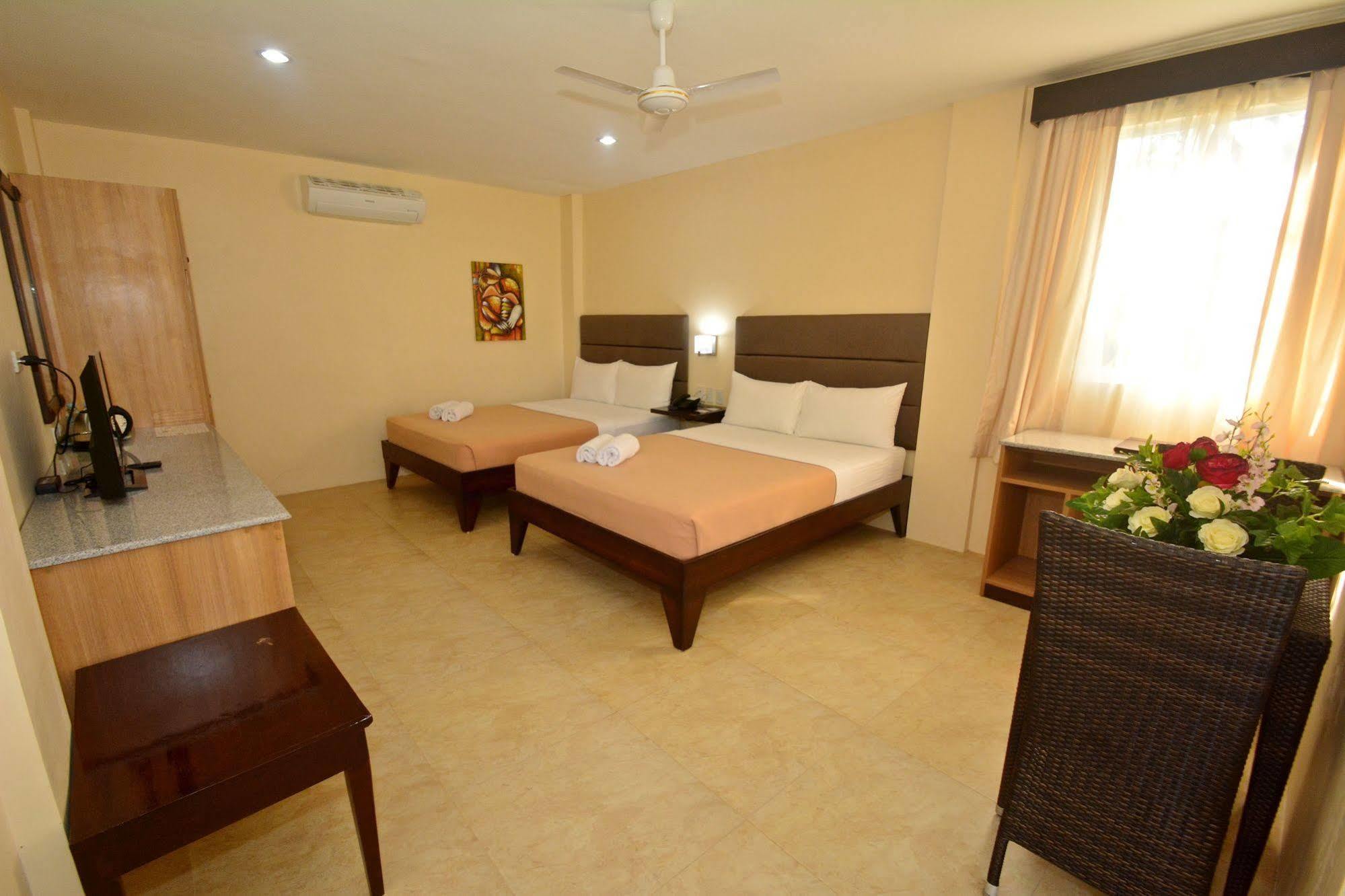 Panglao Regents Park Resort Εξωτερικό φωτογραφία